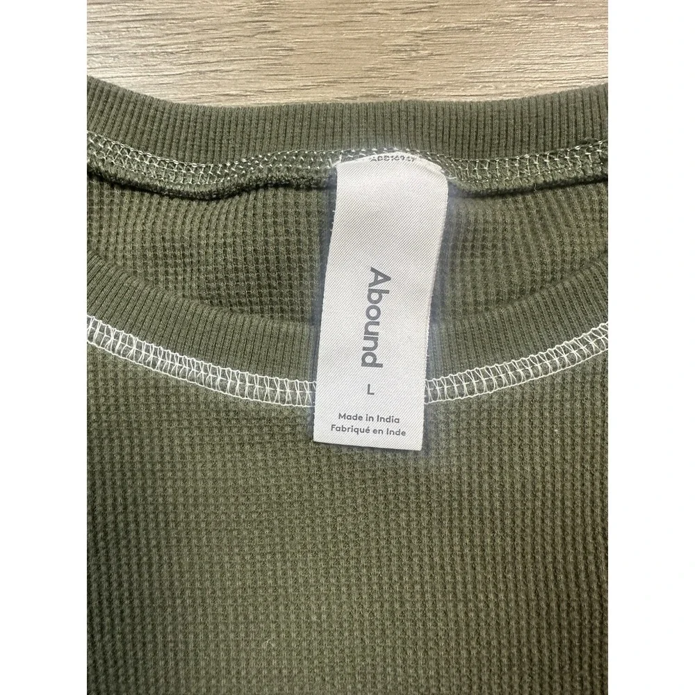 Abound T Shirt Womens L Green Long Sleeve Stretch Cropped Casual Waffle Knit - Picture 2 of 5